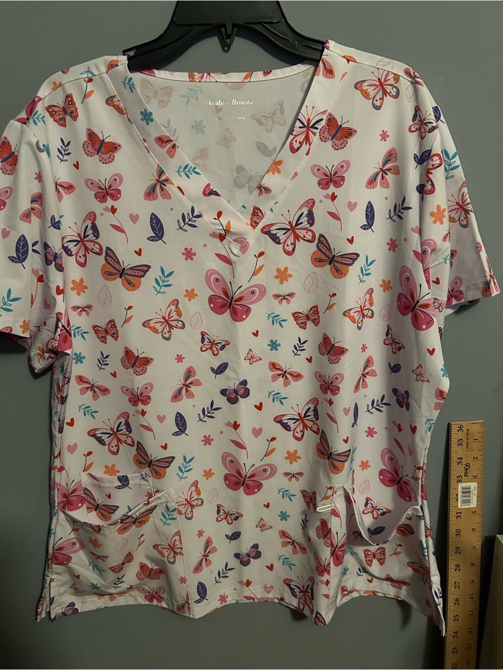 Butterfly Print V-Neck Top by - Pink & Purple